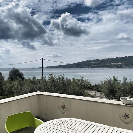 Rododafni Loft Gialtra Buitenkant foto
