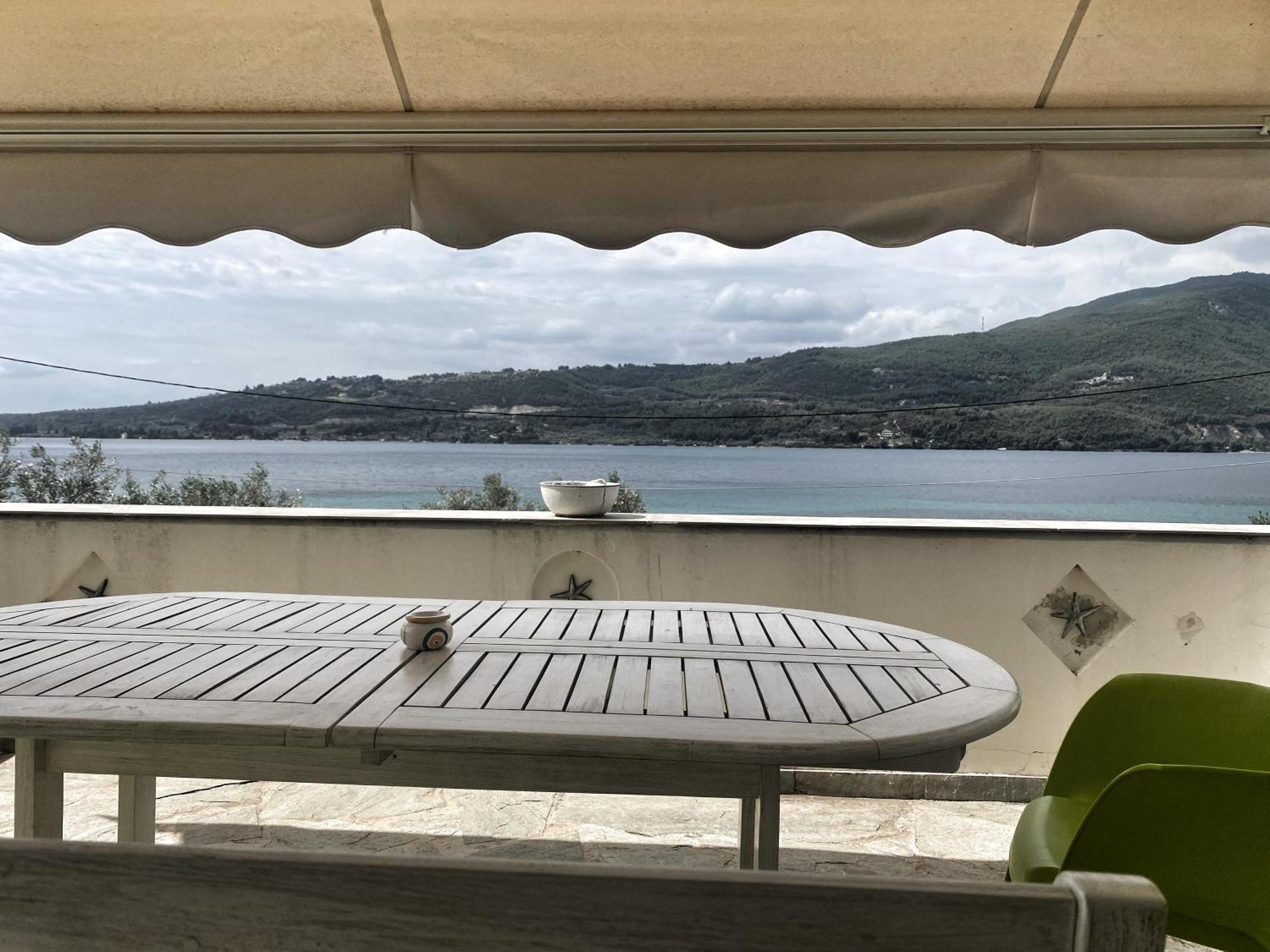 Rododafni Loft Gialtra Buitenkant foto